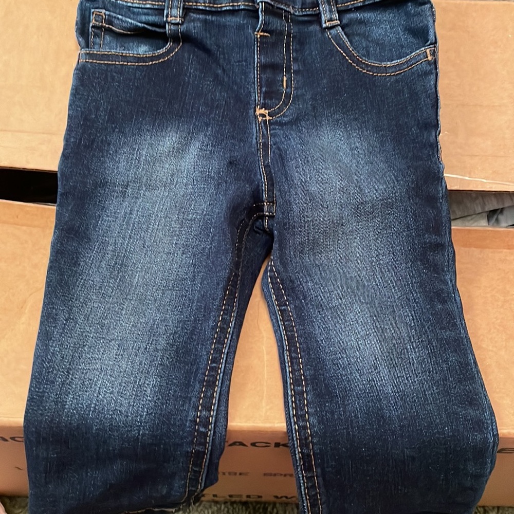 Jeans - Picture 2 of 3